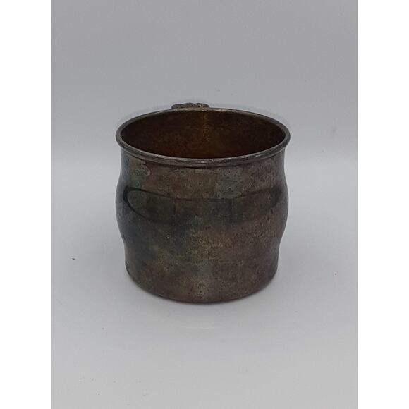 VNTG Child s Cup Community Silver Floral Handle Christening Baby Cup - Picture 2 of 5